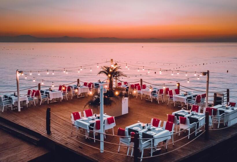 호텔 Corendon Playa Kemer