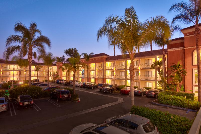 فندق Cortona Inn And Suites Anaheim Resort