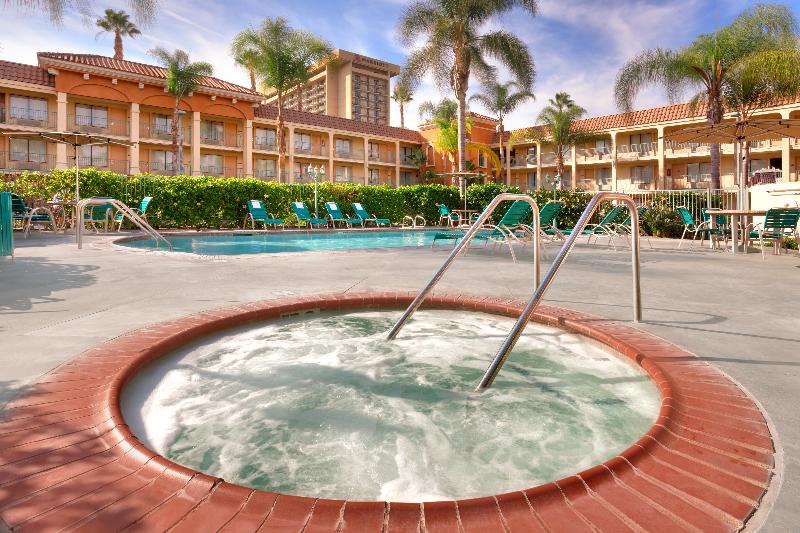 فندق Cortona Inn And Suites Anaheim Resort