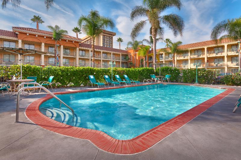 فندق Cortona Inn And Suites Anaheim Resort