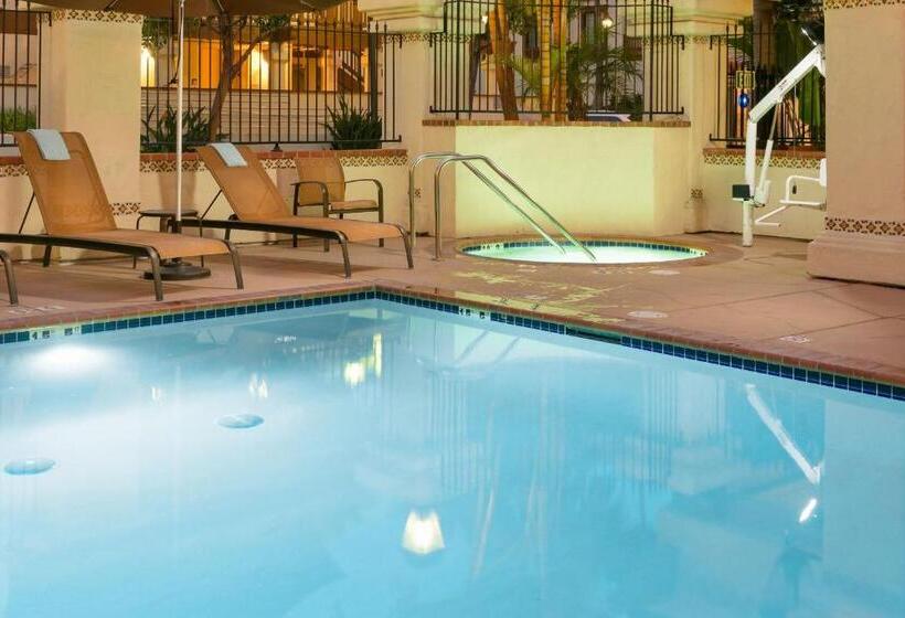 ホテル Courtyard San Diego Old Town