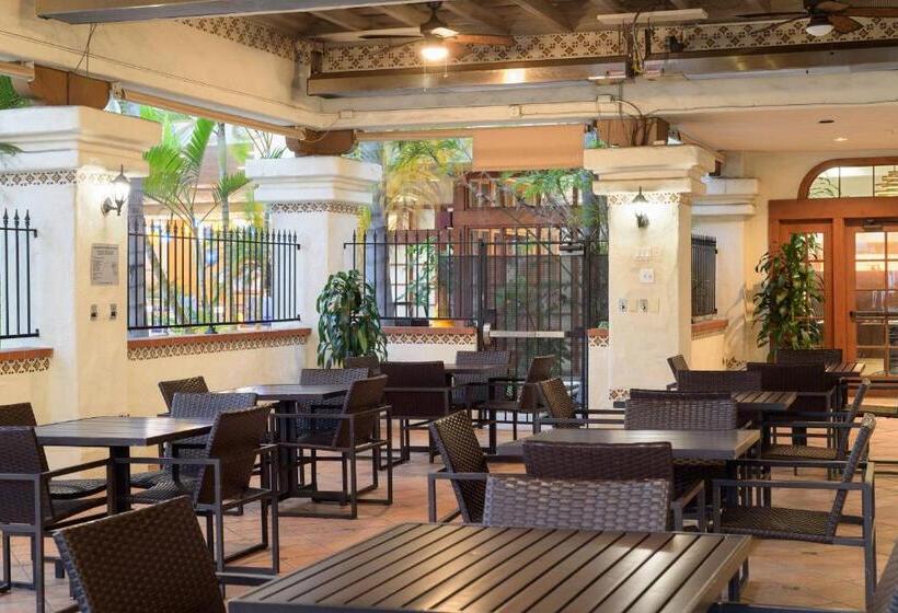 ホテル Courtyard San Diego Old Town