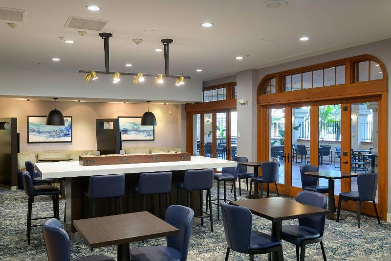 ホテル Courtyard San Diego Old Town