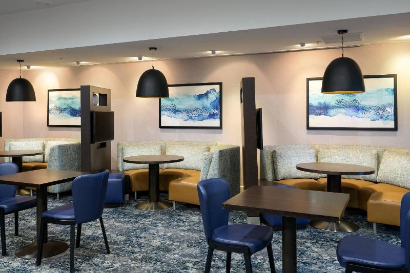 ホテル Courtyard San Diego Old Town