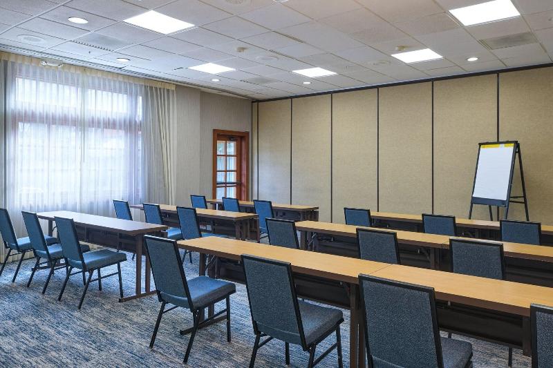 ホテル Courtyard San Diego Old Town