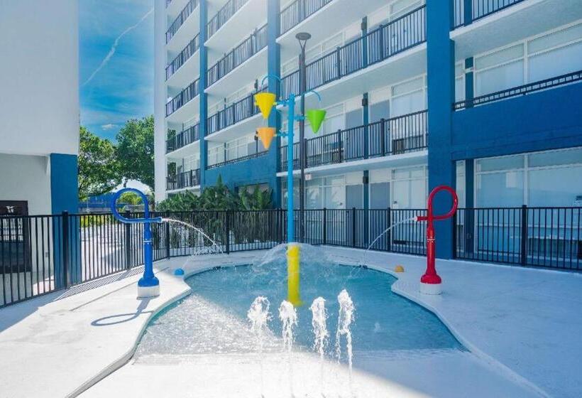 Daskk Orlando Hotel Near Universal Blvd, Ascend Hotel Collection