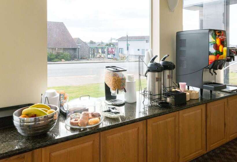 酒店 Days Inn By Wyndham Newport Or