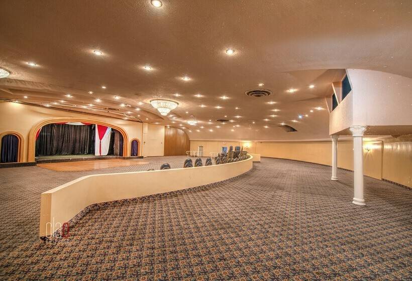 酒店 Deauville Beach Resort