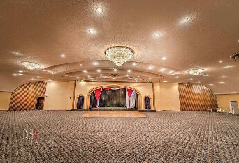 酒店 Deauville Beach Resort