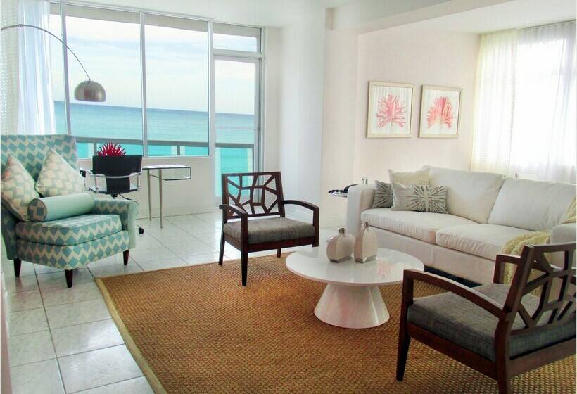 酒店 Deauville Beach Resort