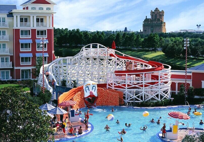 酒店 Disney's Boardwalk Inn