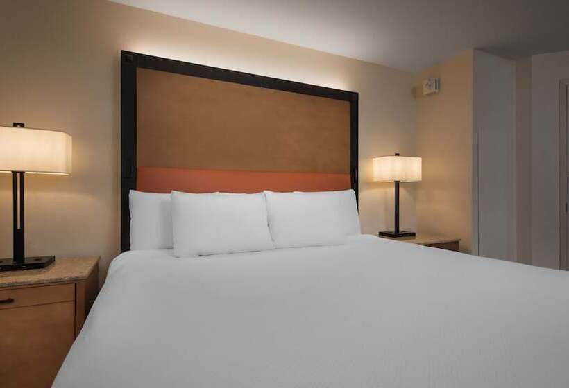 Отель Disney's Coronado Springs Resort