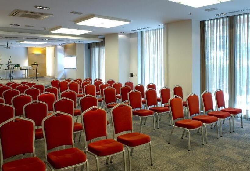 ホテル Divan Istanbul City