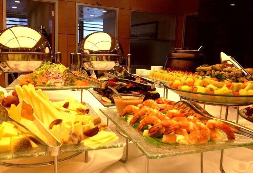 ホテル Divan Istanbul City