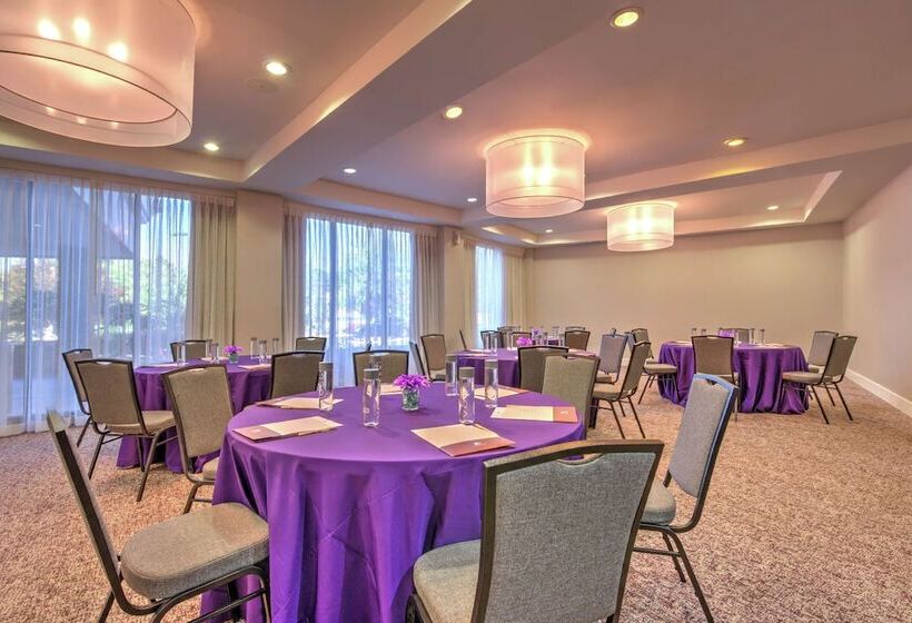 ホテル The Brookhaven Atlanta