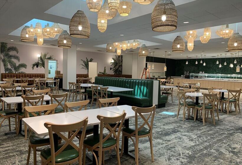 Отель Doubletree By Hilton At The Entrance To Universal Orlando