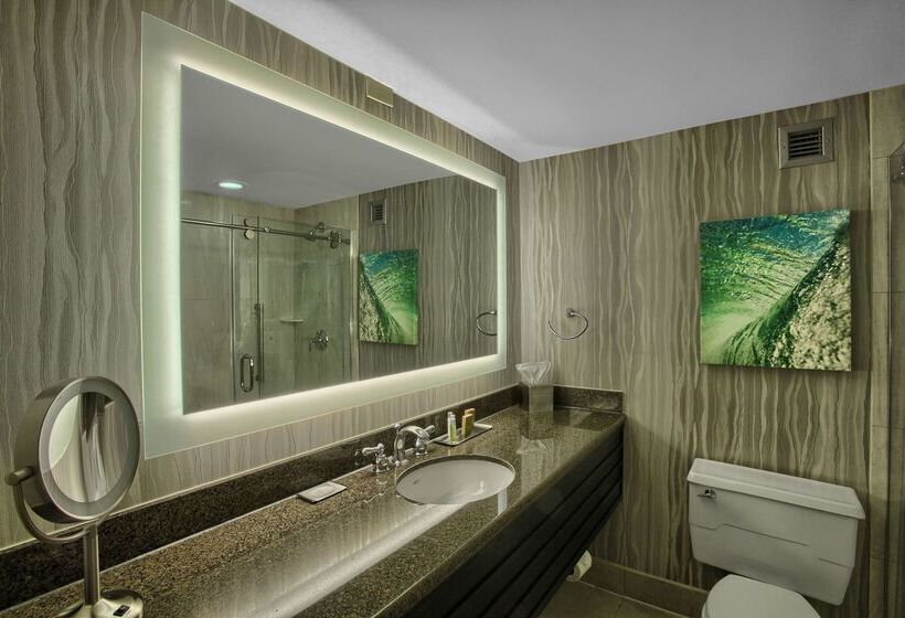 Отель Doubletree By Hilton At The Entrance To Universal Orlando