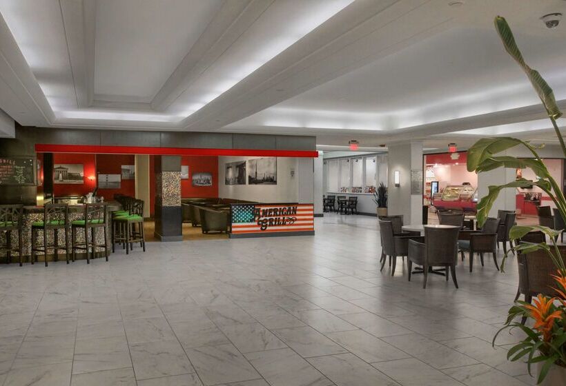 Отель Doubletree By Hilton At The Entrance To Universal Orlando