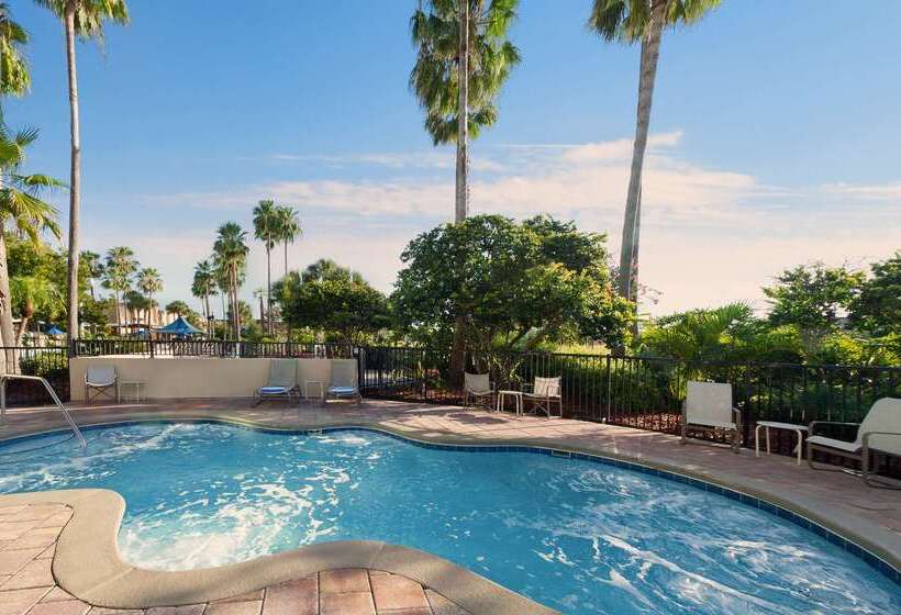 Отель Doubletree By Hilton At The Entrance To Universal Orlando