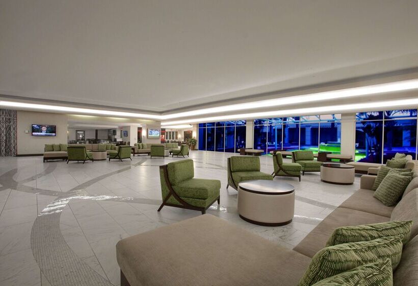 Отель Doubletree By Hilton At The Entrance To Universal Orlando