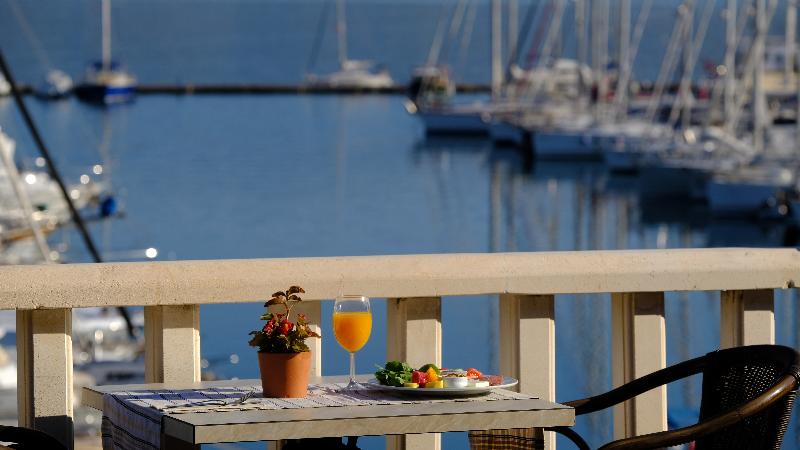 호텔 Ece Saray Marina Resort