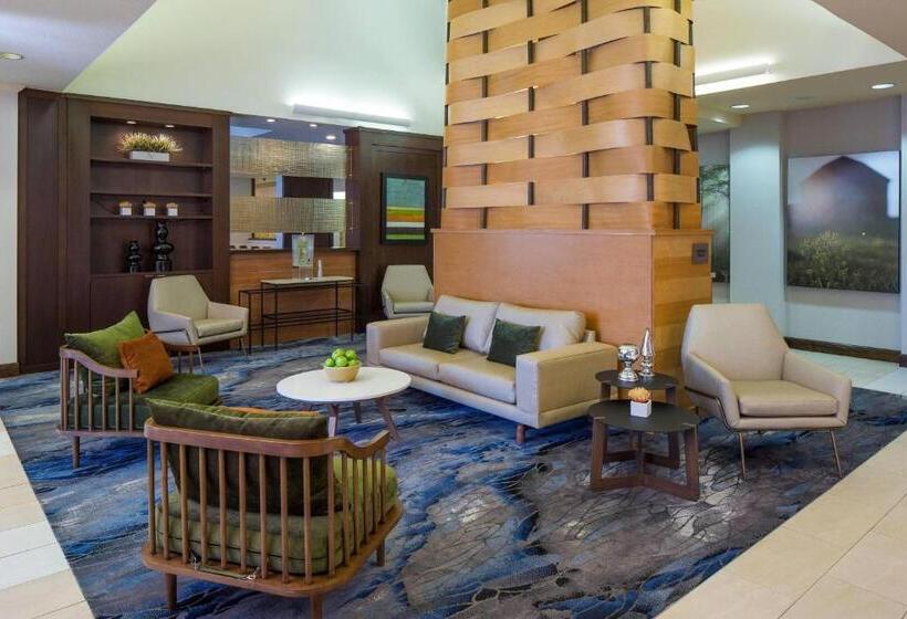 فندق Fairfield Inn & Suites By Marriott Orlando Lake Buena Vista