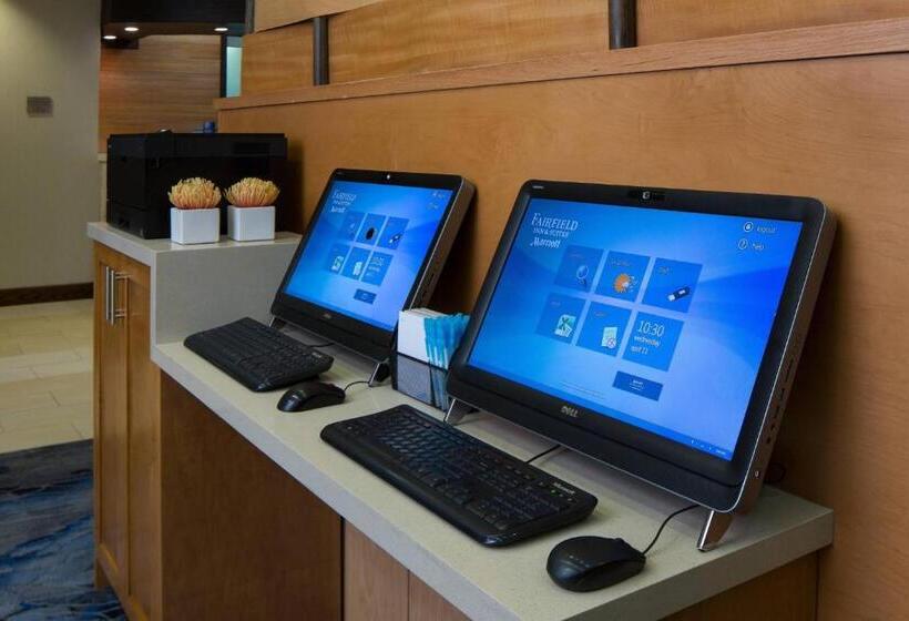 فندق Fairfield Inn & Suites By Marriott Orlando Lake Buena Vista