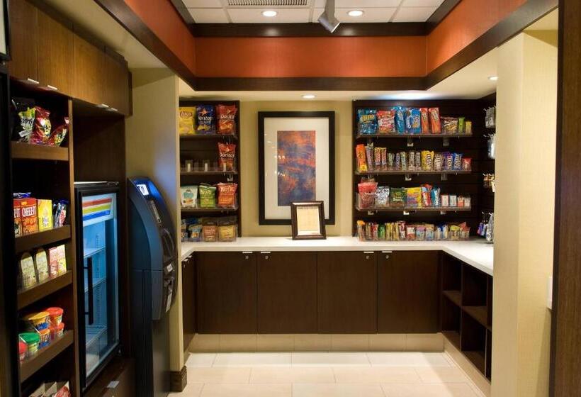 فندق Fairfield Inn & Suites By Marriott Orlando Lake Buena Vista