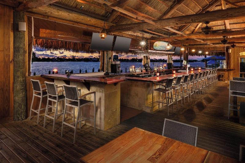 בית מלון כפרי Fairfield By Marriott Inn & Suites Marathon Florida Keys