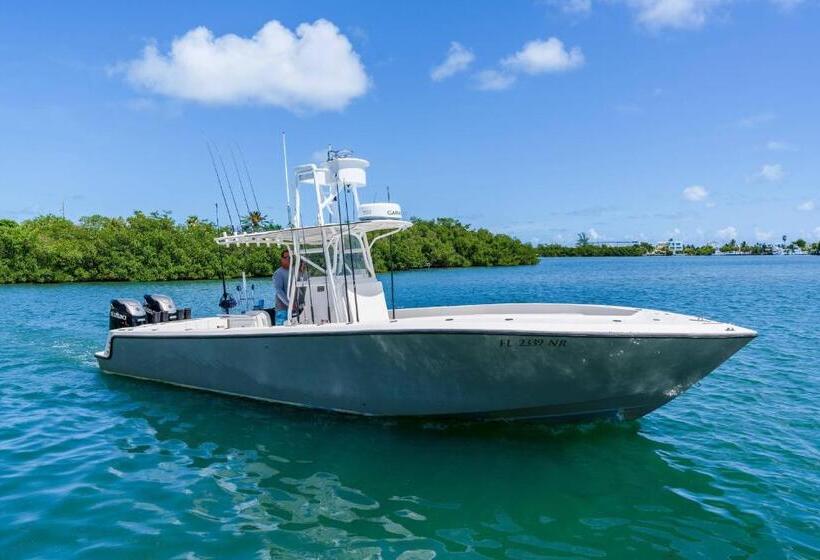 בית מלון כפרי Fairfield By Marriott Inn & Suites Marathon Florida Keys