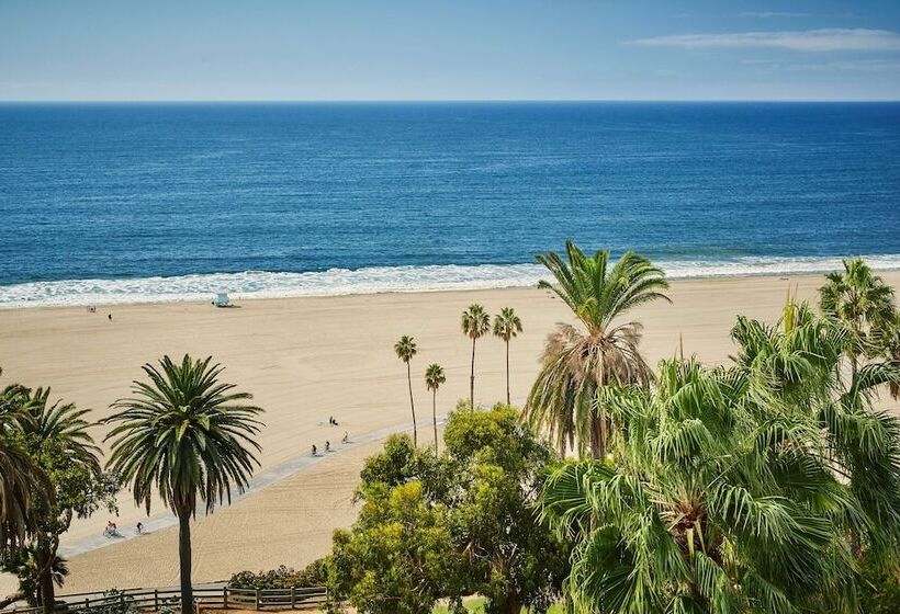 Fairmont Miramar Hotel & Bungalows