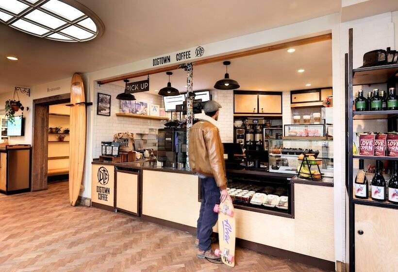 Fairmont Miramar Hotel & Bungalows