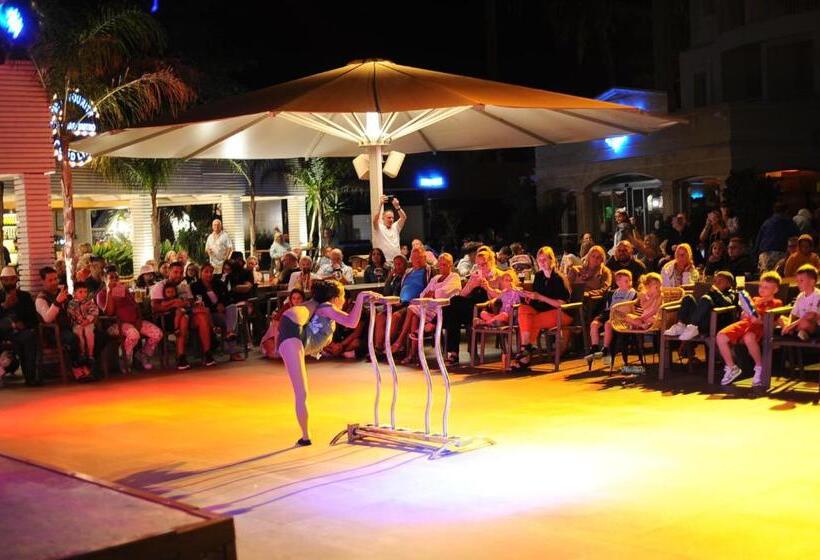 فندق Grand Cettia