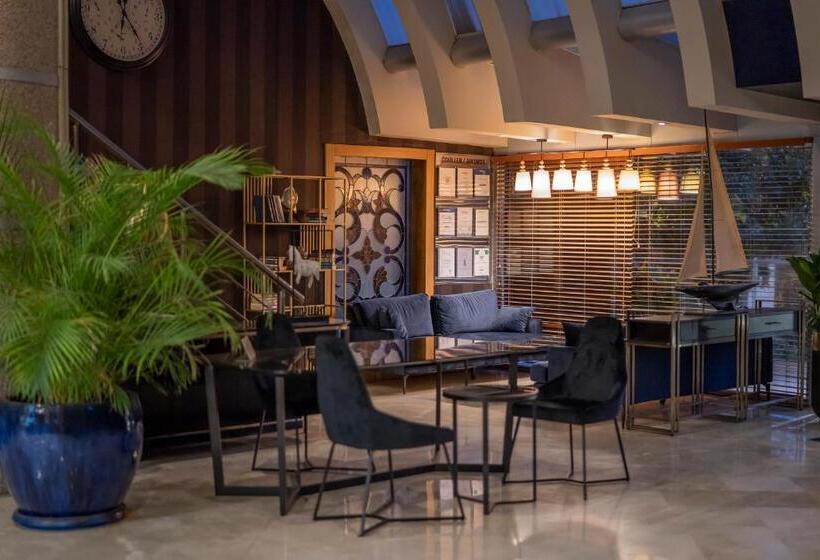 فندق Grand Cettia