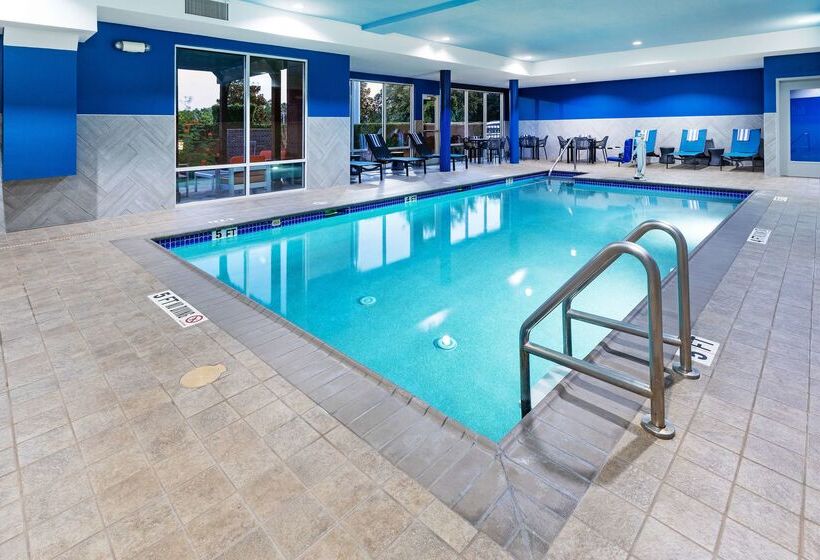 هتل Hampton Inn & Suites Houston Heights I 10