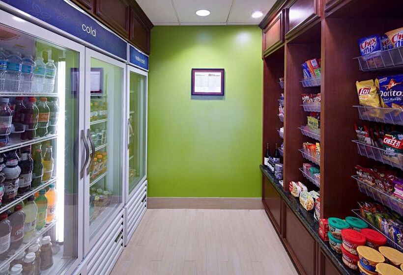 هتل Hilton Garden Inn Orlando International Drive North