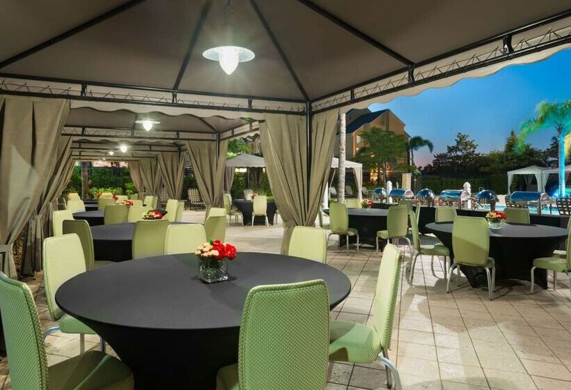 هتل Hilton Garden Inn Orlando International Drive North