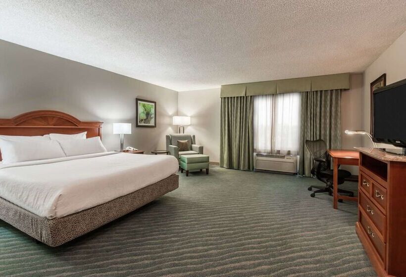 هتل Hilton Garden Inn Orlando International Drive North