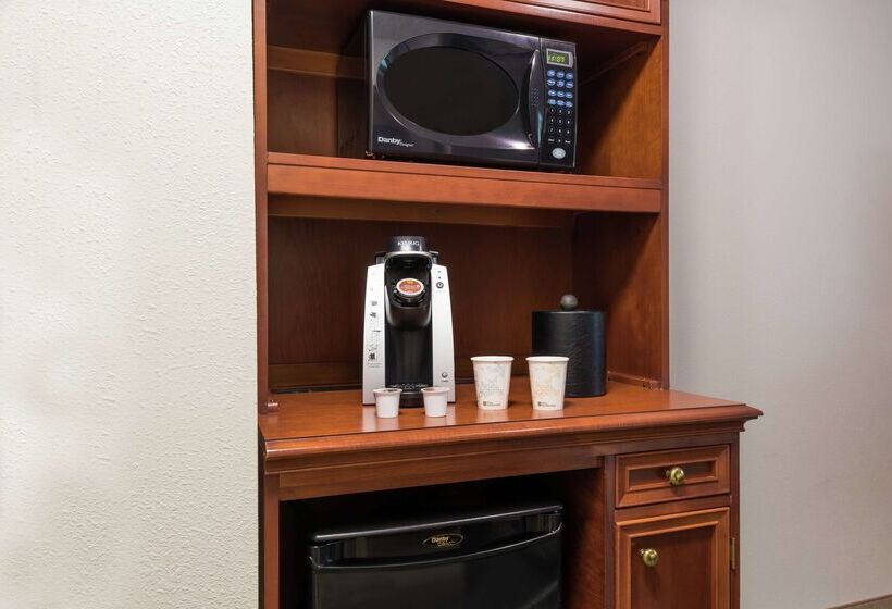 هتل Hilton Garden Inn Orlando International Drive North