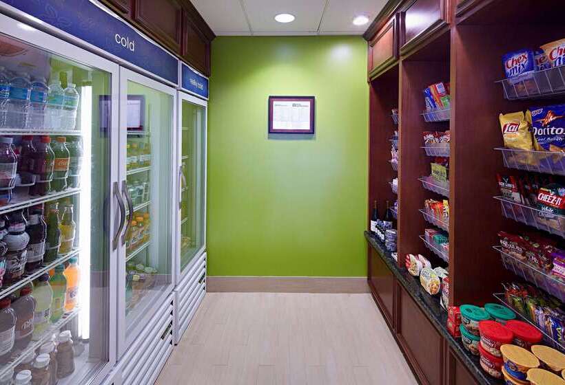 هتل Hilton Garden Inn Orlando International Drive North