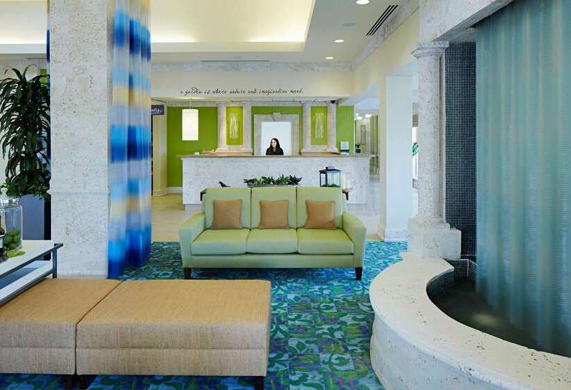 هتل Hilton Garden Inn Orlando International Drive North