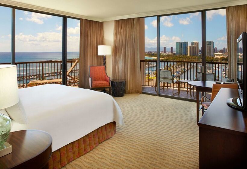 בית מלון כפרי Hilton Hawaiian Village Waikiki Beach Resort