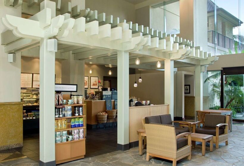 בית מלון כפרי Hilton Hawaiian Village Waikiki Beach Resort