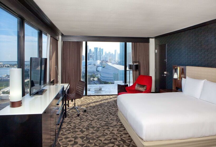 فندق Hilton Miami Downtown