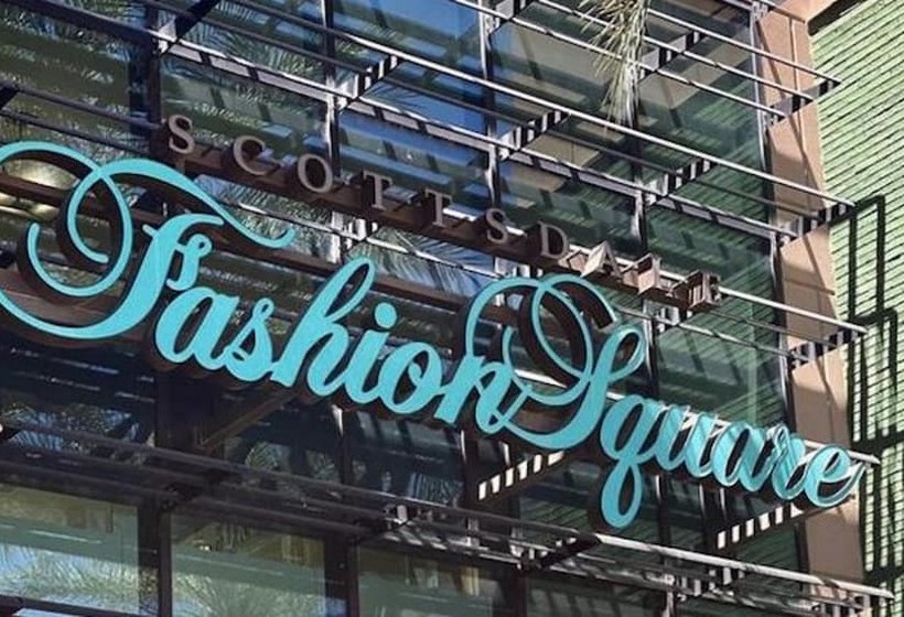 Holiday Inn Express Hotel & Suites Scottsdale   Old Town, An Ihg