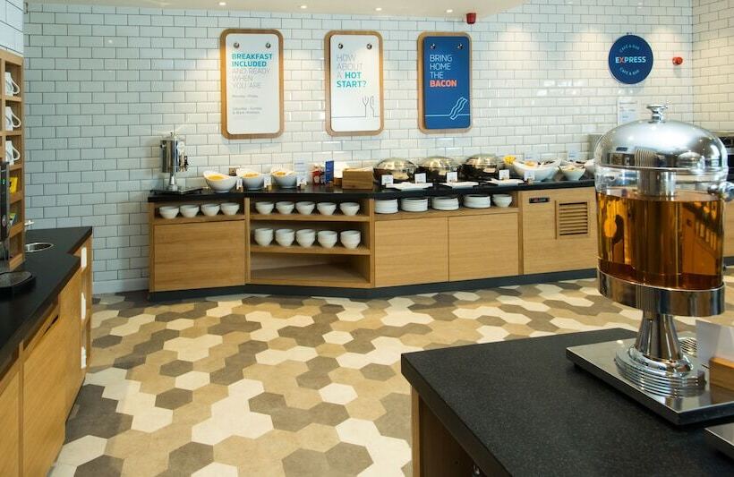 호텔 Holiday Inn Express Bristol City Centre, An Ihg