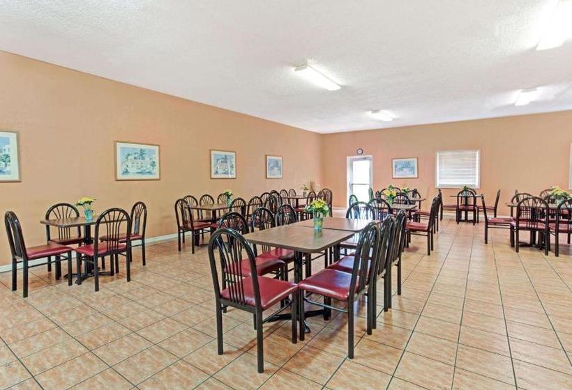 酒店 Howard Johnson By Wyndham Tropical Palms Kissimmee