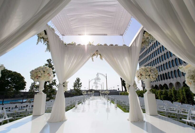 ホテル Hyatt Regency Los Angeles International Airport