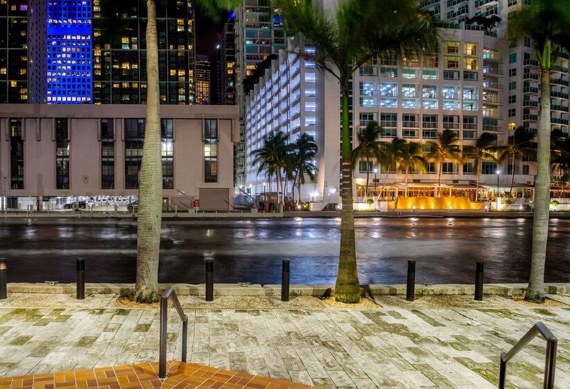 בית מלון כפרי Hyatt Regency Miami