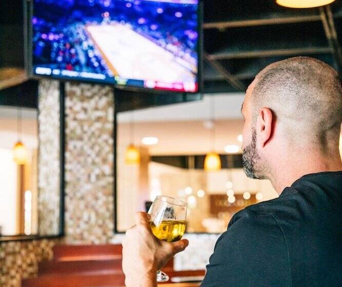 בית מלון כפרי Hyatt Regency Miami